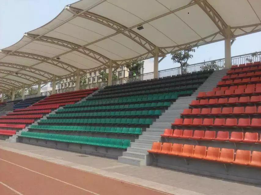 audience grandstand audience grandstand